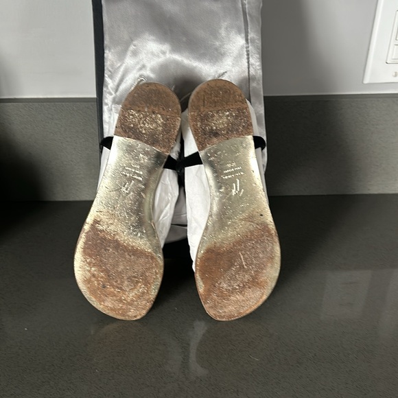 Giuseppe Zanotti flat thong sandal with crystal flower - Picture 5 of 7